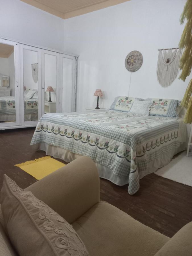 Pousada Atelier Casa Do Ipe Amarelo Miguel Pereira Esterno foto